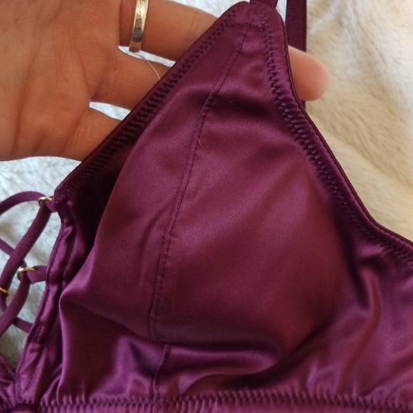 Victoria's Secret padded satin bralette - Picture 4 of 6